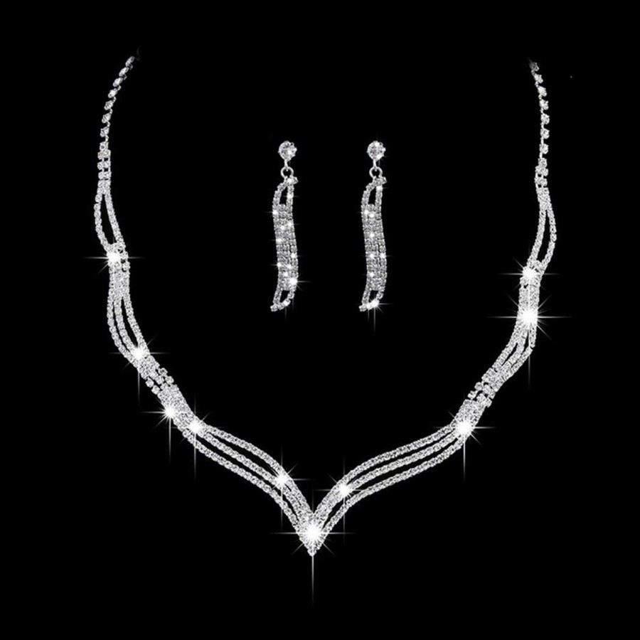 Yikisdy Yikisdy Wedding Necklace Set Silver Crystal Bride Jewelry, Rhinestone Choker, Bridal Accessories For Women And Girls ( Pack Of 3, 2 Earrings And 1 Necklace) Jewelry Sets